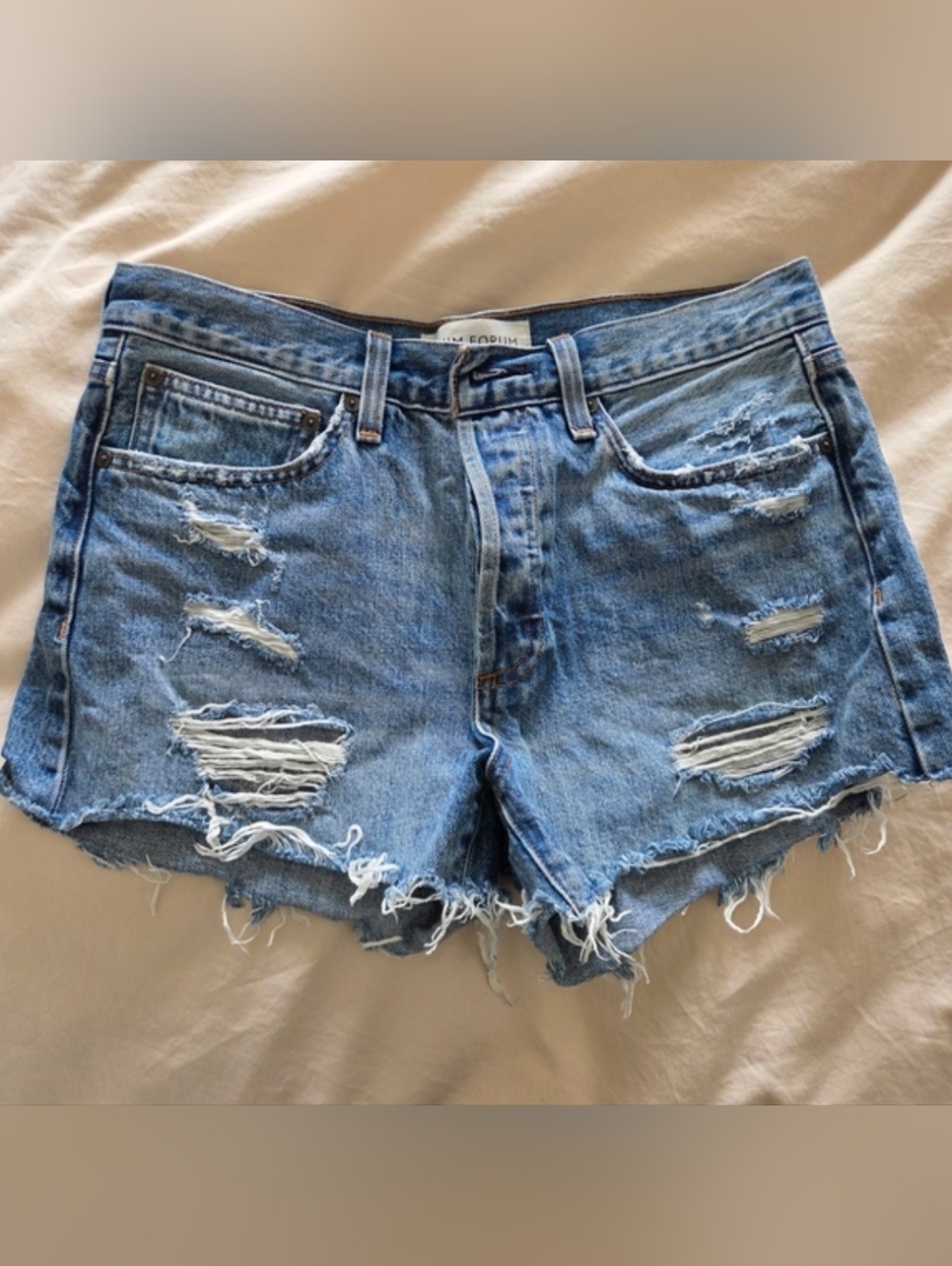 Denim Forum Ex-boyfriend Shorts Size 27